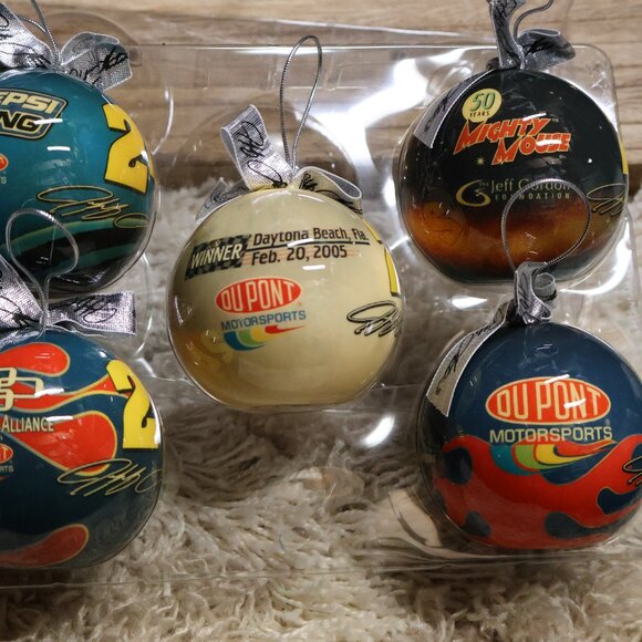 Nascar Action Hanging Christmas 10 Ornaments #24 Jeff Gordon #9 Kasey Kahne IOB - Picture 8 of 14